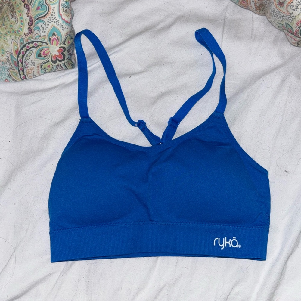 Sports bra